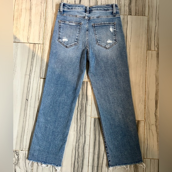 Buckle Willow & Root High Rise Cropped Stretch Jeans - Picture 4 of 16